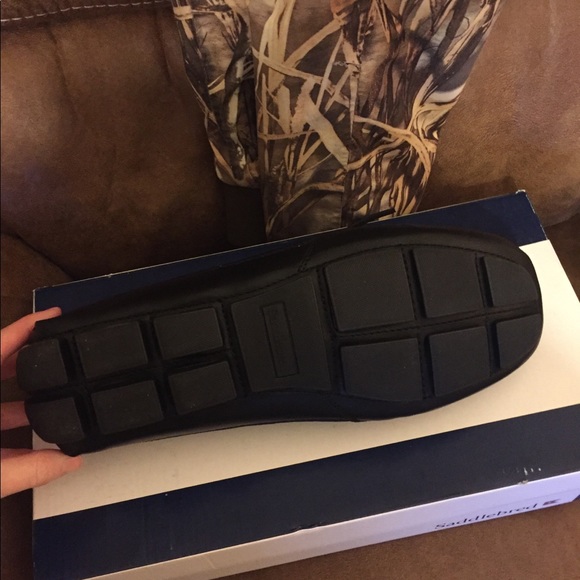 Men’s Dress Shoes - Picture 3 of 6